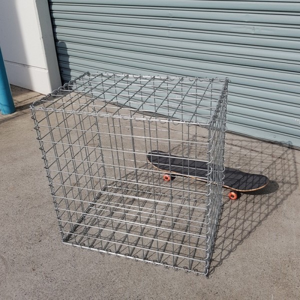 750mm L x 528mm W x 750mm H, 75x75mm, AL-TEN