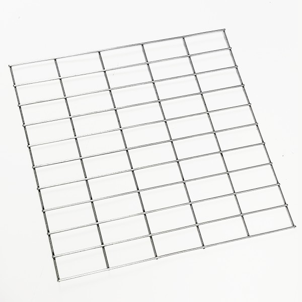 Gabion panel 500mm x 500mm in 100mm x 50mm aperture, 4mm wire. Al-Ten.